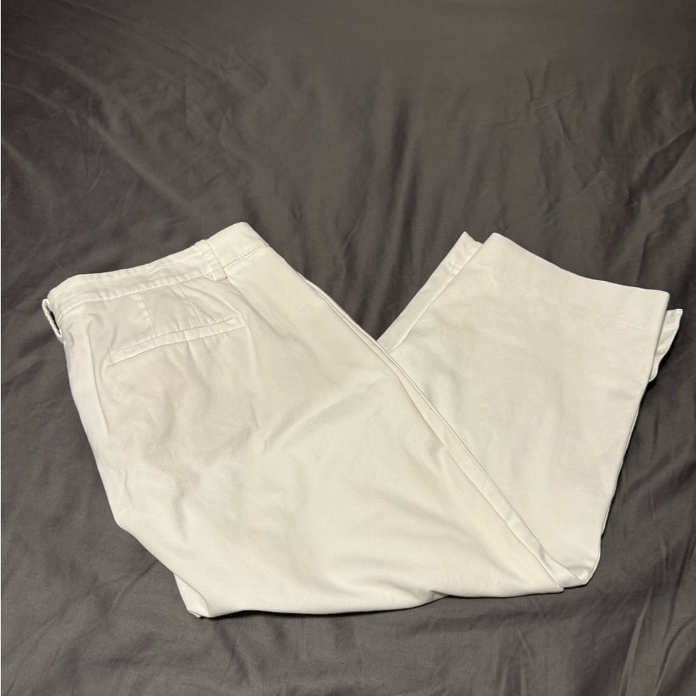Talbots White Capris Relaxed Fit
